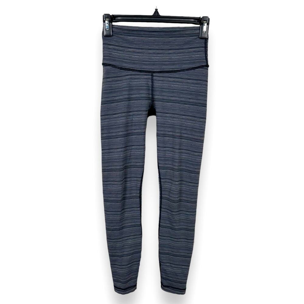 Women’s Lululemon Wonder Under size 4 grey and black striped leggings athletic